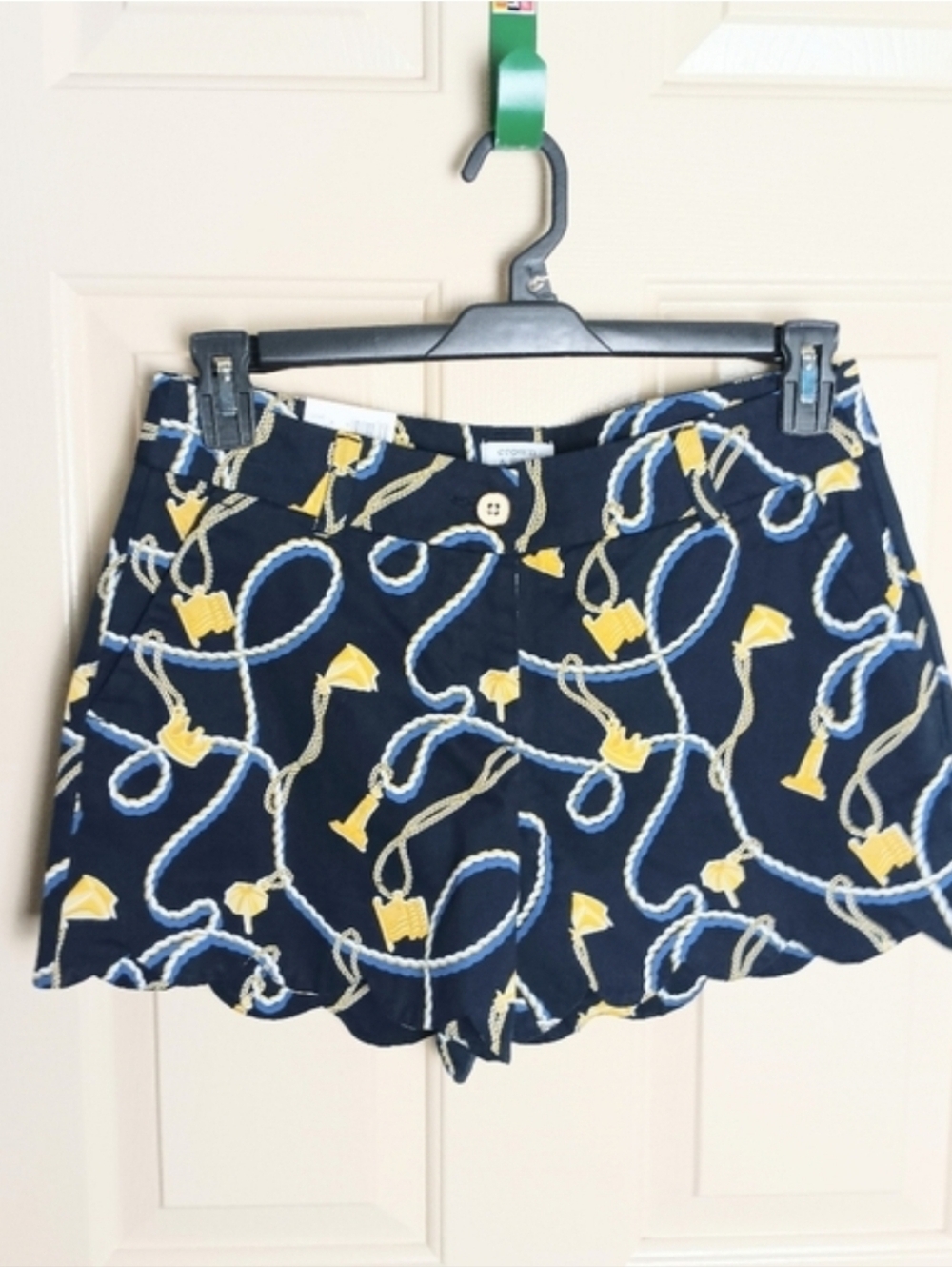 Crown & Ivy Women Shelby Scallop Dark Blue Shorts Size 6 NWT